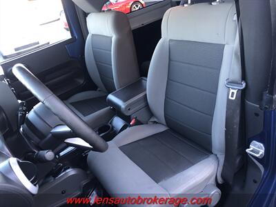 2010 Jeep Wrangler Sahara  *Clean Stock Jeep! - Photo 11 - Tucson, AZ 85705