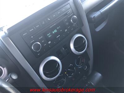 2010 Jeep Wrangler Sahara  *Clean Stock Jeep! - Photo 13 - Tucson, AZ 85705