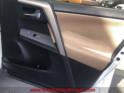 2015 Toyota RAV4 XLE   - Photo 22 - Tucson, AZ 85705
