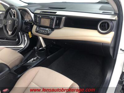 2015 Toyota RAV4 XLE   - Photo 23 - Tucson, AZ 85705