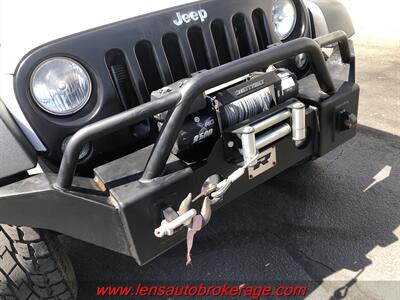 2014 Jeep Wrangler Sport  *One Trail Ready Jeep! - Photo 3 - Tucson, AZ 85705