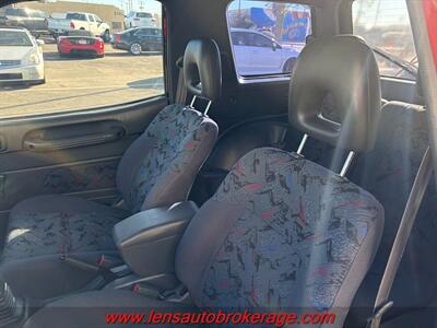 1997 Toyota RAV4   - Photo 10 - Tucson, AZ 85705