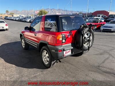 1997 Toyota RAV4   - Photo 5 - Tucson, AZ 85705