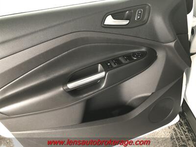 2018 Ford Escape SE  *Clean & Fresh In Inventory! *Carfax 1 Owner! - Photo 5 - Tucson, AZ 85705