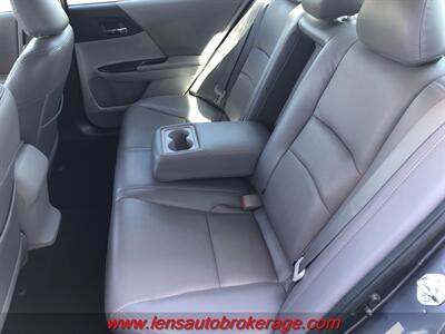 2013 Honda Accord LX  *Super Clean Accord Sedan! - Photo 17 - Tucson, AZ 85705
