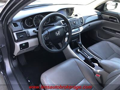 2013 Honda Accord LX  *Super Clean Accord Sedan! - Photo 10 - Tucson, AZ 85705