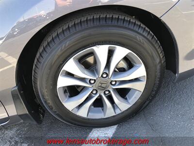 2013 Honda Accord LX  *Super Clean Accord Sedan! - Photo 25 - Tucson, AZ 85705