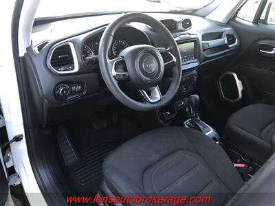 2018 Jeep Renegade Latitude  4x4 *CARFAX 1 OWNER! - Photo 10 - Tucson, AZ 85705