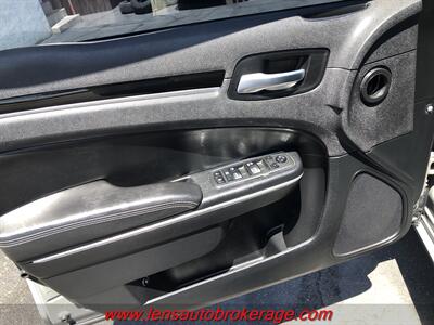 2019 Chrysler 300 Series S  *SWEET 300S!! The Right Look & Color! - Photo 9 - Tucson, AZ 85705