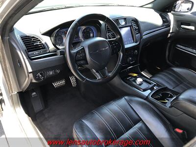 2019 Chrysler 300 Series S  *SWEET 300S!! The Right Look & Color! - Photo 10 - Tucson, AZ 85705