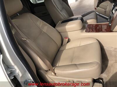 2009 Chevrolet Suburban LTZ  *Loaded LTZ 4wd! - Photo 26 - Tucson, AZ 85705