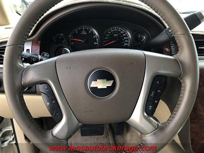 2009 Chevrolet Suburban LTZ  *Loaded LTZ 4wd! - Photo 13 - Tucson, AZ 85705
