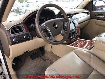 2009 Chevrolet Suburban LTZ  *Loaded LTZ 4wd! - Photo 10 - Tucson, AZ 85705