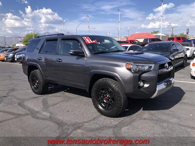 2019 Toyota 4Runner TRD Off-Road Premium  *New Arrival! - Photo 4 - Tucson, AZ 85705