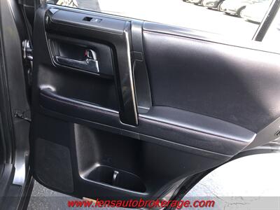 2019 Toyota 4Runner TRD Off-Road Premium  *New Arrival! - Photo 22 - Tucson, AZ 85705