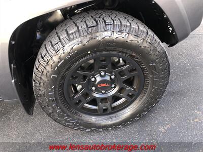 2019 Toyota 4Runner TRD Off-Road Premium  *New Arrival! - Photo 28 - Tucson, AZ 85705