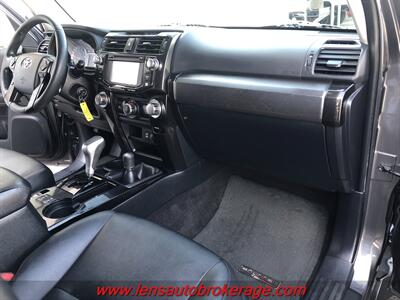 2019 Toyota 4Runner TRD Off-Road Premium  *New Arrival! - Photo 25 - Tucson, AZ 85705