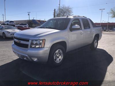 2012 Chevrolet Avalanche LS  *Clean 2wd Avalanche! - Photo 4 - Tucson, AZ 85705