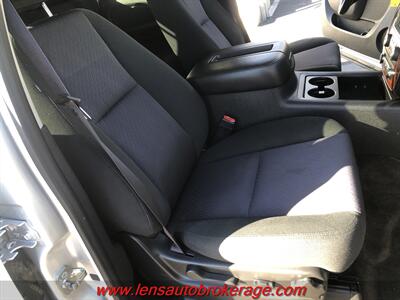 2012 Chevrolet Avalanche LS  *Clean 2wd Avalanche! - Photo 21 - Tucson, AZ 85705