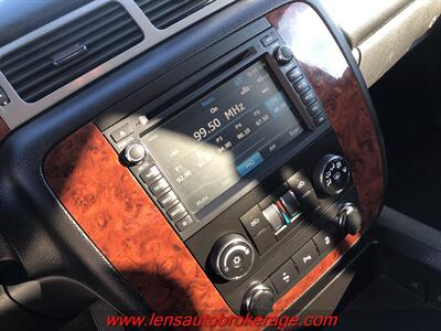 2012 Chevrolet Avalanche LS  *Clean 2wd Avalanche! - Photo 14 - Tucson, AZ 85705