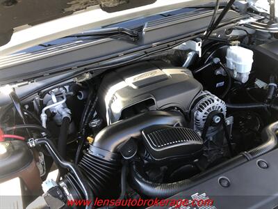 2012 Chevrolet Avalanche LS  *Clean 2wd Avalanche! - Photo 22 - Tucson, AZ 85705