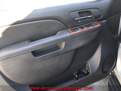 2012 Chevrolet Avalanche LS  *Clean 2wd Avalanche! - Photo 9 - Tucson, AZ 85705