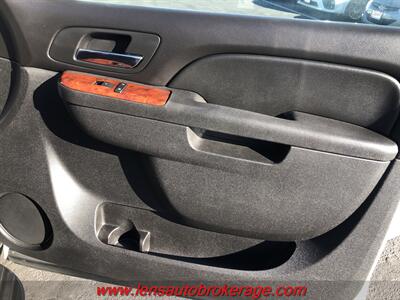 2012 Chevrolet Avalanche LS  *Clean 2wd Avalanche! - Photo 19 - Tucson, AZ 85705