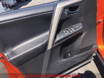 2016 Toyota RAV4 XLE   - Photo 9 - Tucson, AZ 85705