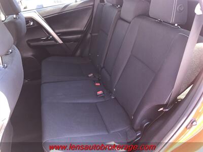 2016 Toyota RAV4 XLE   - Photo 18 - Tucson, AZ 85705