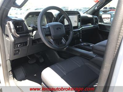 2024 Ford F-150 STX  *LIKE SHOWROOM NEW SUPERCREW 4x4 W/5.0L! - Photo 10 - Tucson, AZ 85705