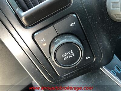 2024 Ford F-150 STX  *LIKE SHOWROOM NEW SUPERCREW 4x4 W/5.0L! - Photo 14 - Tucson, AZ 85705