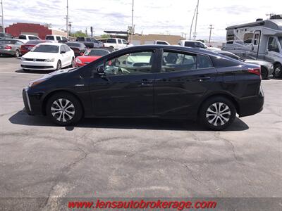 2022 Toyota Prius LE AWD-e   - Photo 5 - Tucson, AZ 85705
