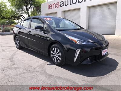 2022 Toyota Prius LE AWD-e   - Photo 2 - Tucson, AZ 85705