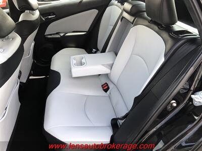 2022 Toyota Prius LE AWD-e   - Photo 16 - Tucson, AZ 85705