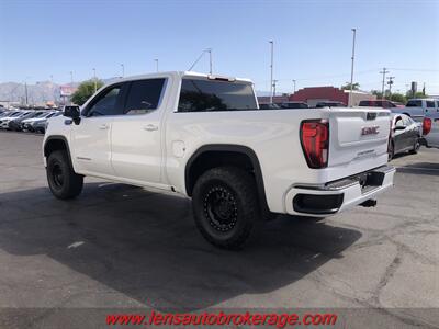 2022 GMC Sierra 1500 SLE  *Super Cool Crew Cab 4wd! *Tubular Arms, Fox Resi Shocks, Methods!! - Photo 10 - Tucson, AZ 85705