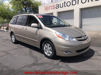 2006 Toyota Sienna XLE 7 Passenger   - Photo 2 - Tucson, AZ 85705