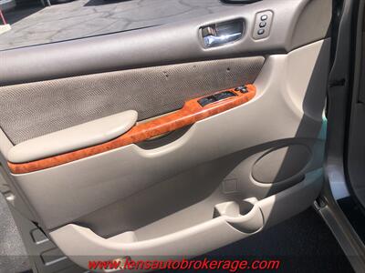 2006 Toyota Sienna XLE 7 Passenger   - Photo 9 - Tucson, AZ 85705