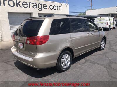 2006 Toyota Sienna XLE 7 Passenger   - Photo 8 - Tucson, AZ 85705