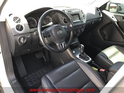 2016 Volkswagen Tiguan 2.0T S   - Photo 11 - Tucson, AZ 85705