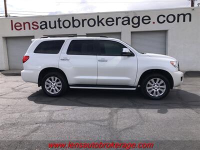 2017 Toyota Sequoia Platinum  *Fresh In! V8, 4x4 Platinum! SUV