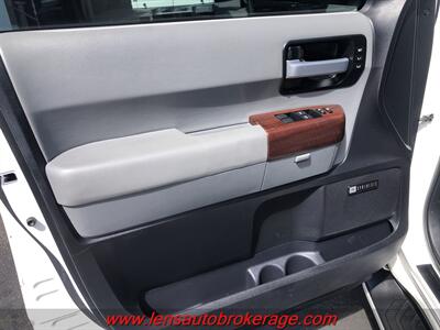 2017 Toyota Sequoia Platinum  *Fresh In! V8, 4x4 Platinum! - Photo 9 - Tucson, AZ 85705