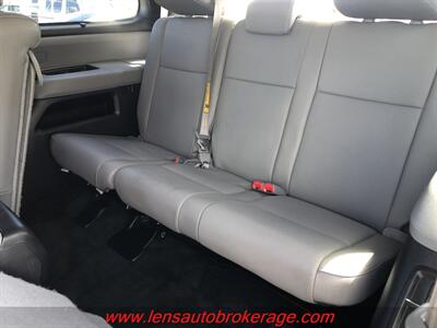 2017 Toyota Sequoia Platinum  *Fresh In! V8, 4x4 Platinum! - Photo 20 - Tucson, AZ 85705