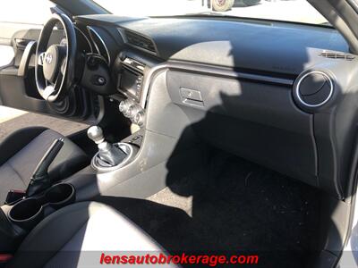 2014 Scion tC   - Photo 15 - Tucson, AZ 85705