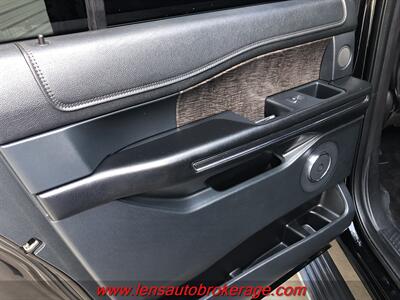 2018 Ford Expedition MAX Limited   - Photo 16 - Tucson, AZ 85705