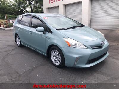 2014 Toyota Prius v Three   - Photo 2 - Tucson, AZ 85705