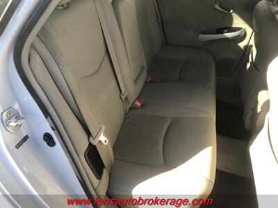 2010 Toyota Prius III  *Clean Fuel Saving Prius! - Photo 19 - Tucson, AZ 85705