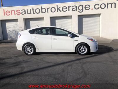 2010 Toyota Prius III  *Clean Fuel Saving Prius! Hatchback