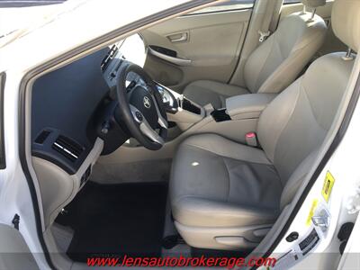 2010 Toyota Prius III  *Clean Fuel Saving Prius! - Photo 11 - Tucson, AZ 85705