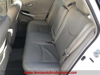 2010 Toyota Prius III  *Clean Fuel Saving Prius! - Photo 16 - Tucson, AZ 85705