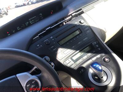 2010 Toyota Prius III  *Clean Fuel Saving Prius! - Photo 14 - Tucson, AZ 85705